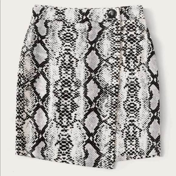 Snakeskin Print Wrap Skirt - Picture 1 of 9